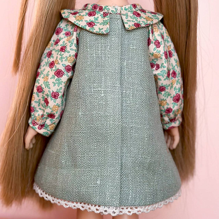 Платье для куклы Paola Reina 33-36 см, лен и цветочки