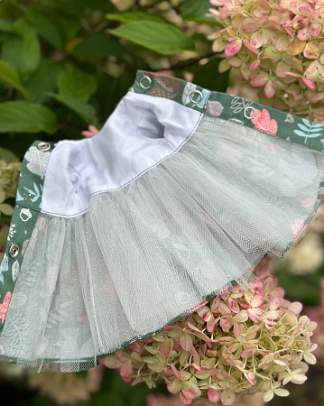 Платье для куклы Paola Reina 33-36 см, сатин, Горчица, зеленое с белочками